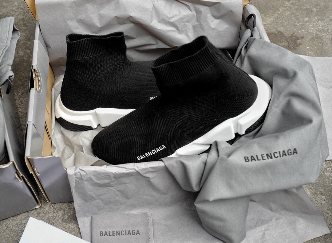 sock sneaker