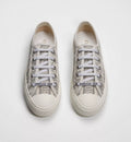Woman sneaker